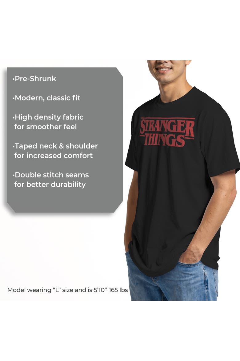 Netflix Men's Bold Logo Short Sleeve Graphic T-Shirt, Alternate, color, Black