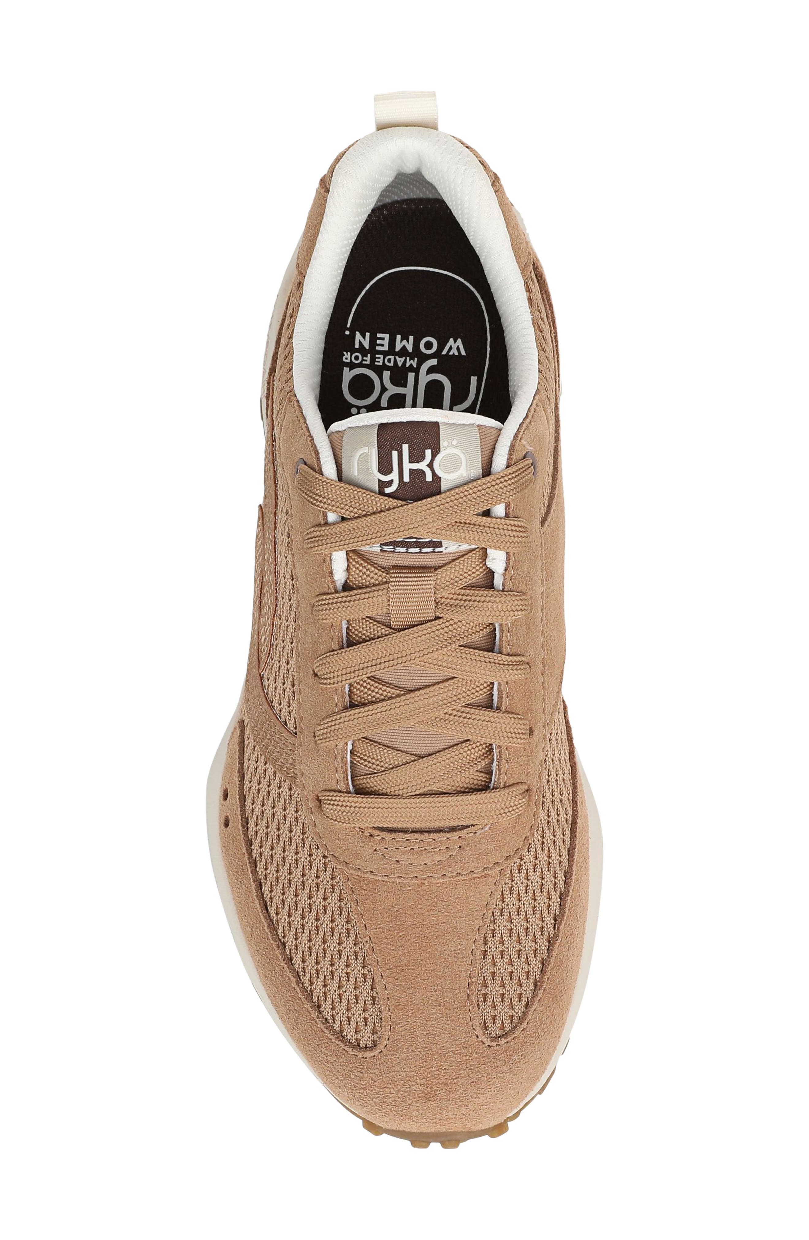 Jetsetter Walking Shoe, Alternate, color, HONEY BROWN