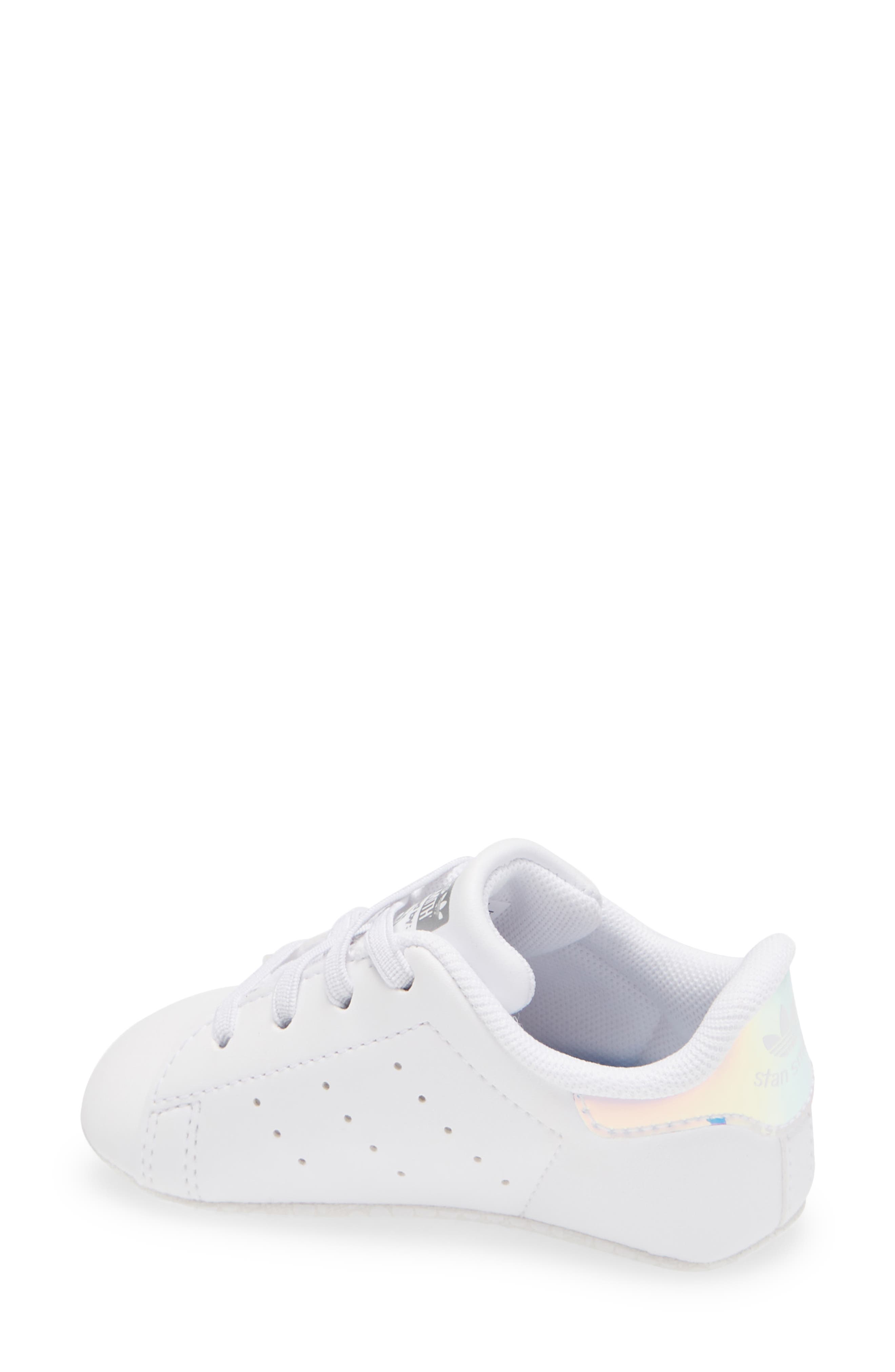 adidas Stan Smith Crib Sneaker, Alternate, color, 