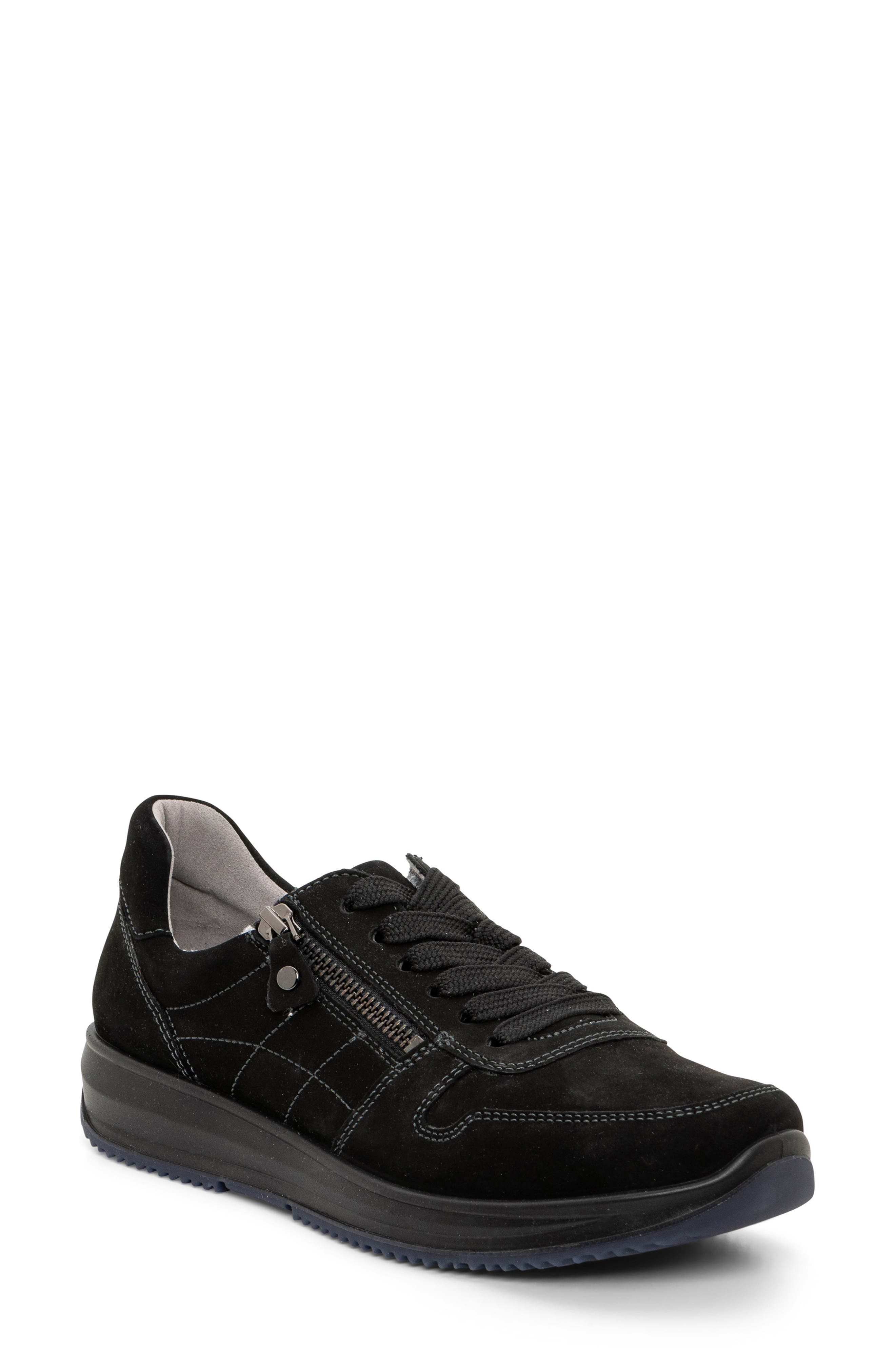 Onyx Leather Sneaker