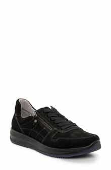 Onyx Leather Sneaker