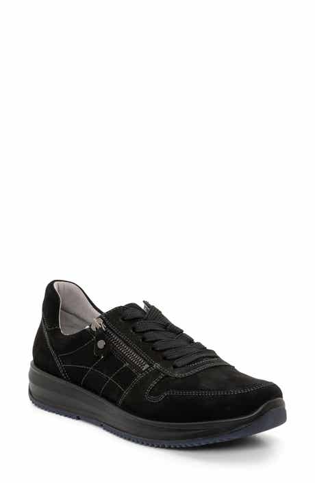 Onyx Leather Sneaker