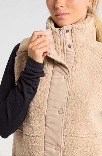 FAUX SHEARLING VEST SKI COLLECTION - Oyster-white | ZARA
