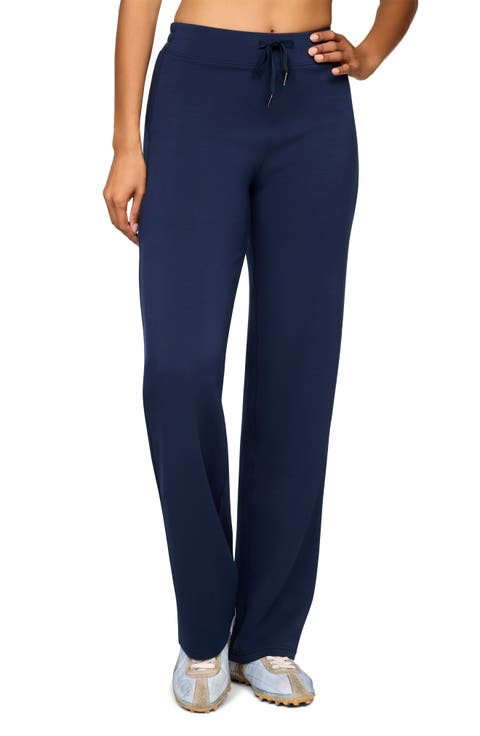 AirEssentials Straight Leg Pants