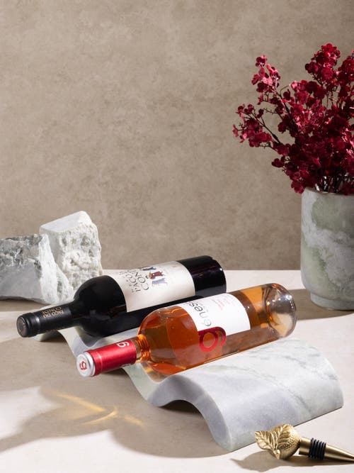 Gauri Kohli Georgia Onyx Wine Bottle Holder In Green