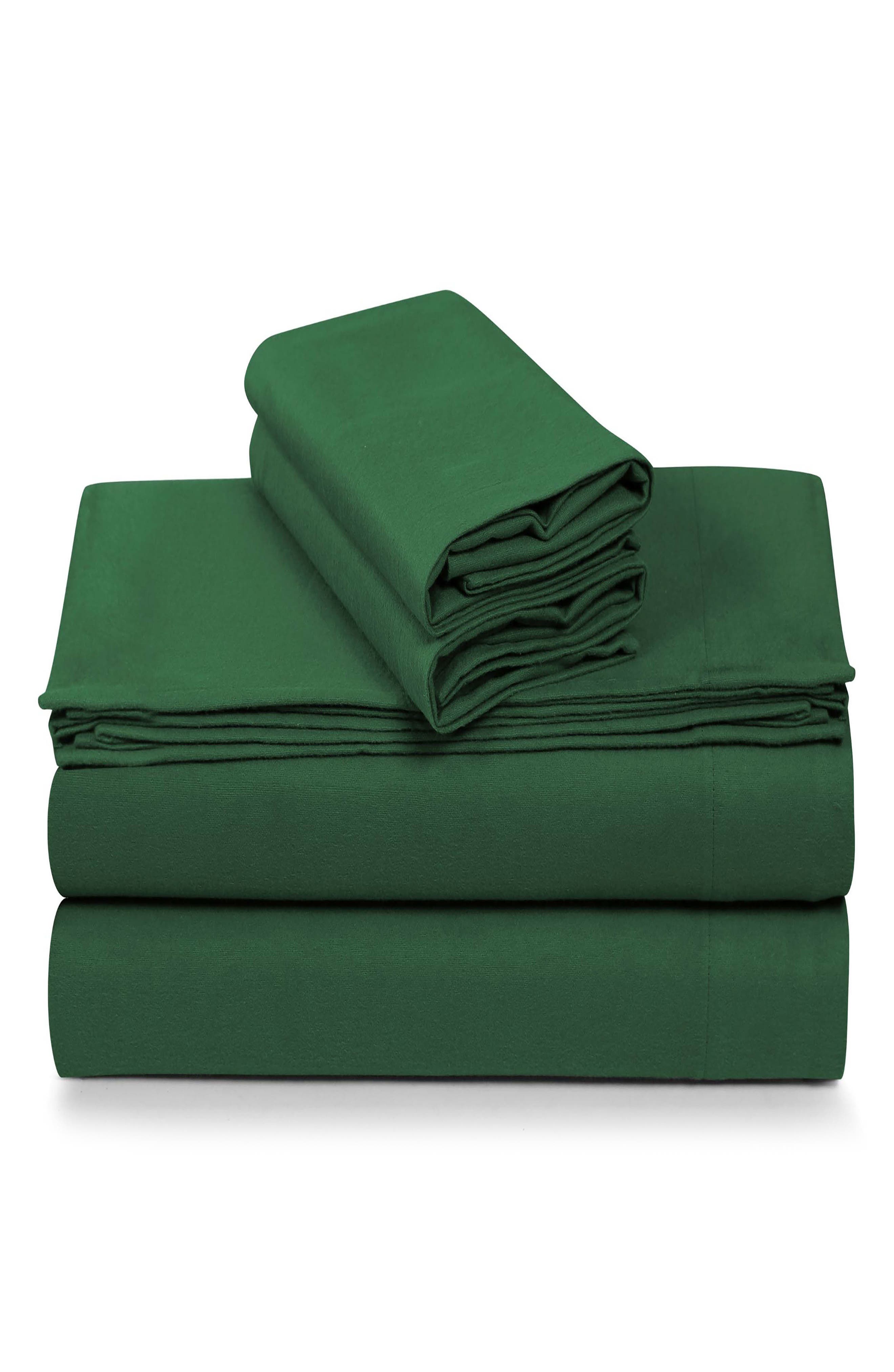 EMERALD GREEN