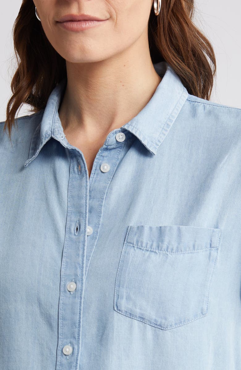 Caslon<sup>®</sup> Chambray Camp Shirt, Alternate, color, Light Wash