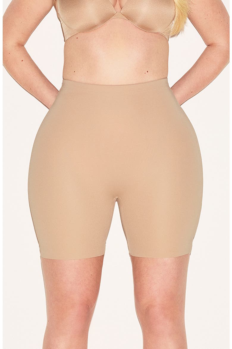 Hip Enhancing Mid Thigh Padded Shorts, Main, color, CLAY