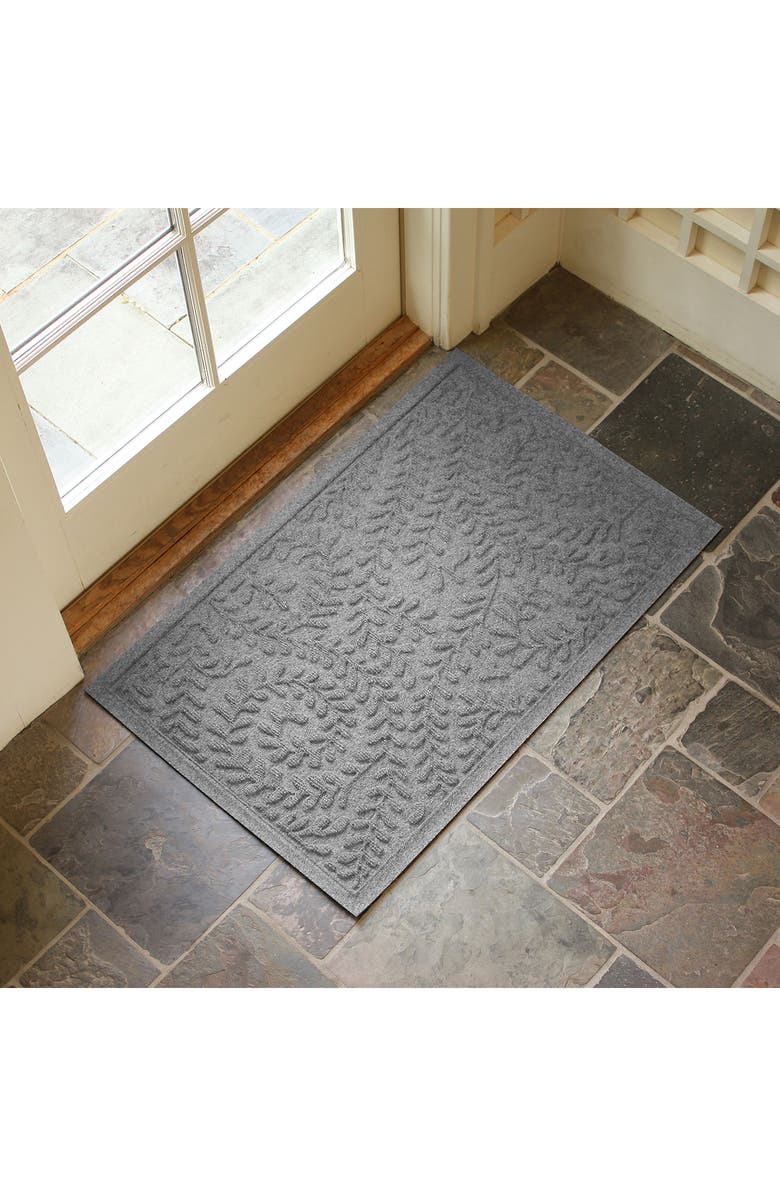 Bungalow Flooring WaterHog<sup>®</sup> Boxwood Floor Mat, Alternate, color, Medium Gray
