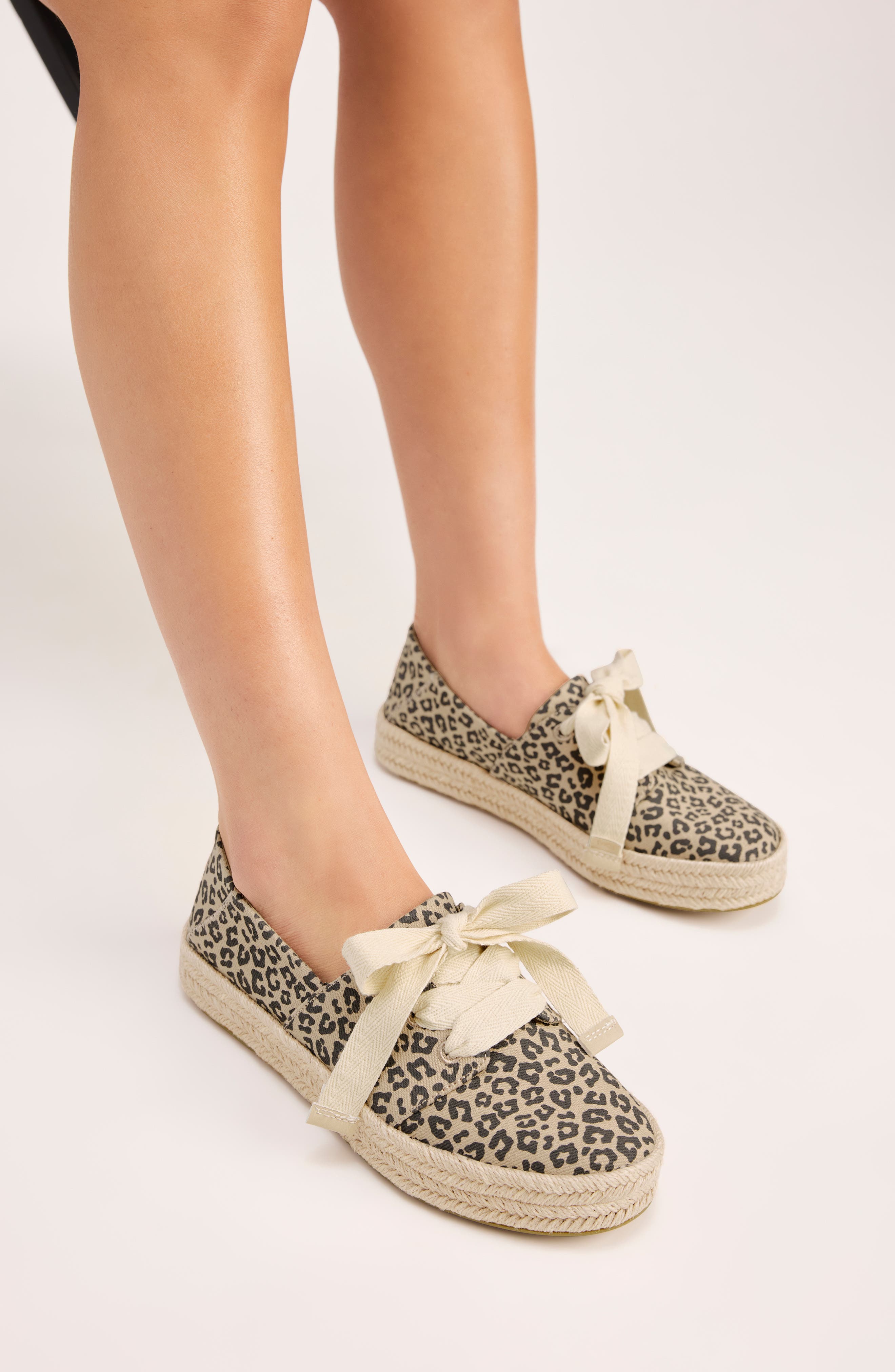Обувь TOMS Carolina Lace-Up Espadrille — фото 3