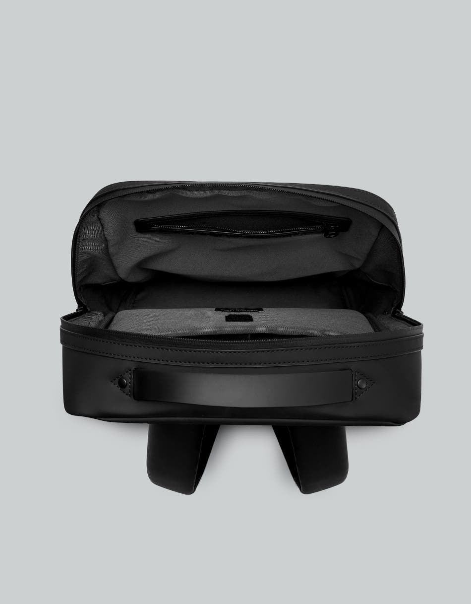 81038614 Spläsh Org. Backpack 15", Alternate, color, Black