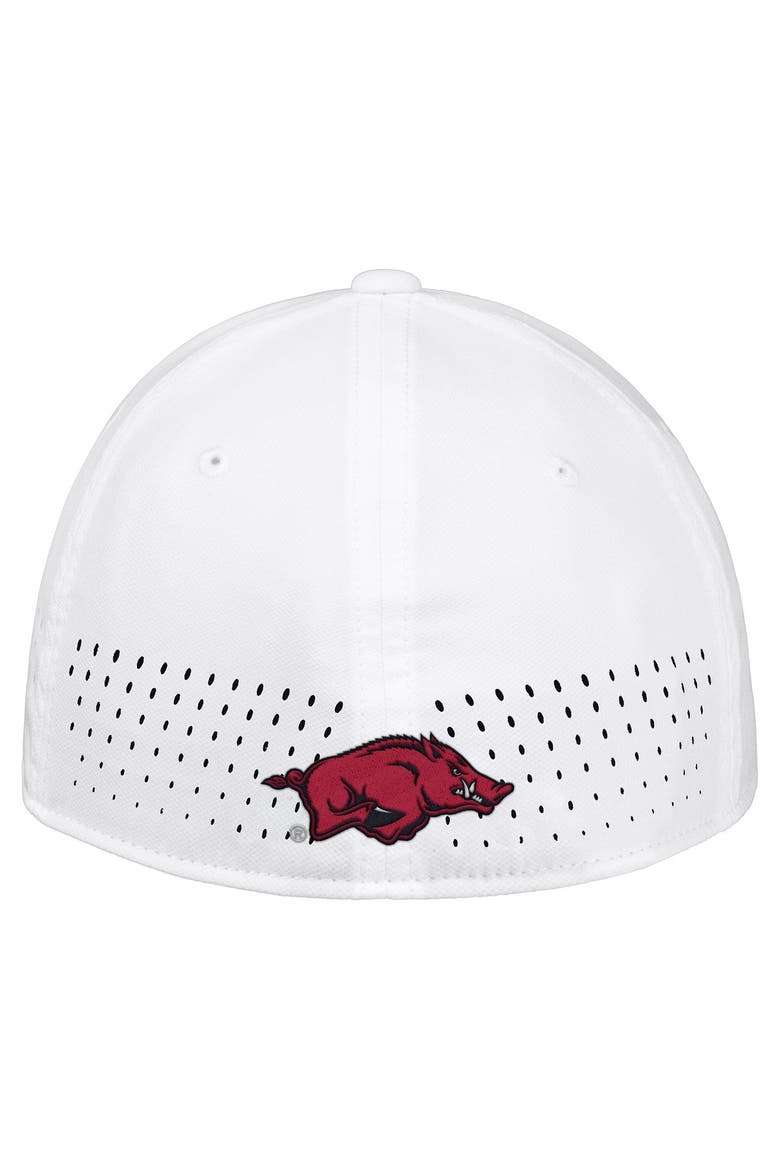 Men's Nike White Arkansas Razorbacks 2026 On-Field AeroBill SwooshFlex Dri-FIT Hat, Alternate, color, White