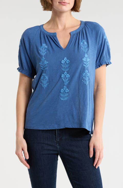 Embroidered Notch Neck Short Sleeve Tee