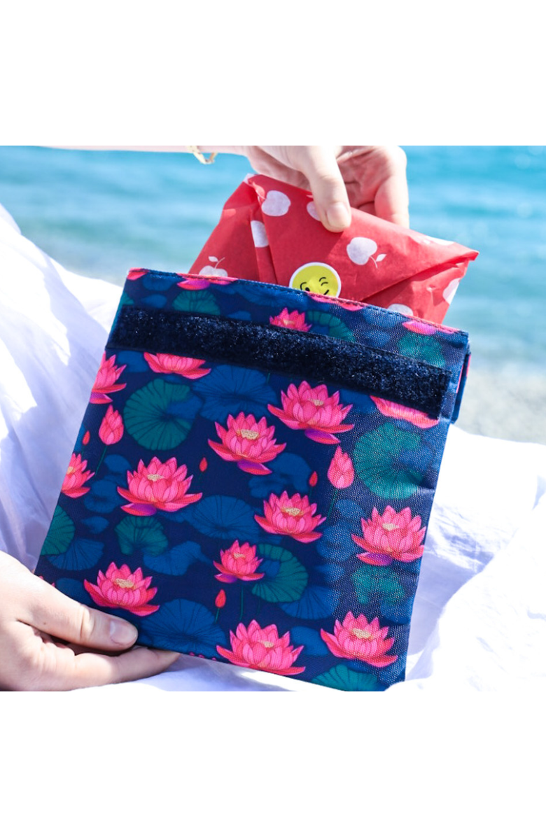 Yumbox Reusable Sandwich Bags Insulated, Washable, Eco-Friendly Fabric Pouches for Snacks, Wraps & Lunches, Alternate, color, Navy And Lotus Phases