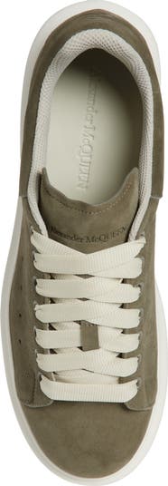 Oversized Sneaker