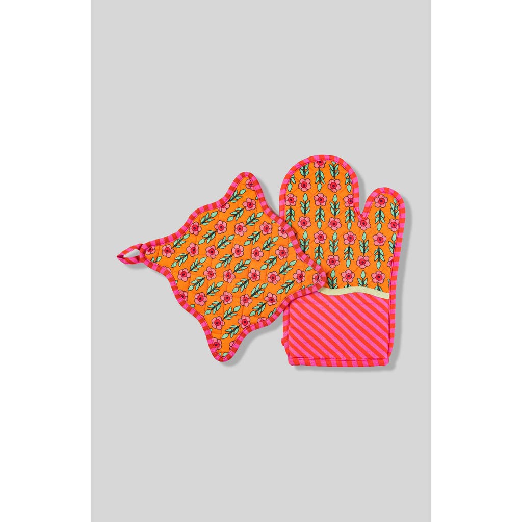 Furbish Red Pot Holder & Oven Mitt In Red