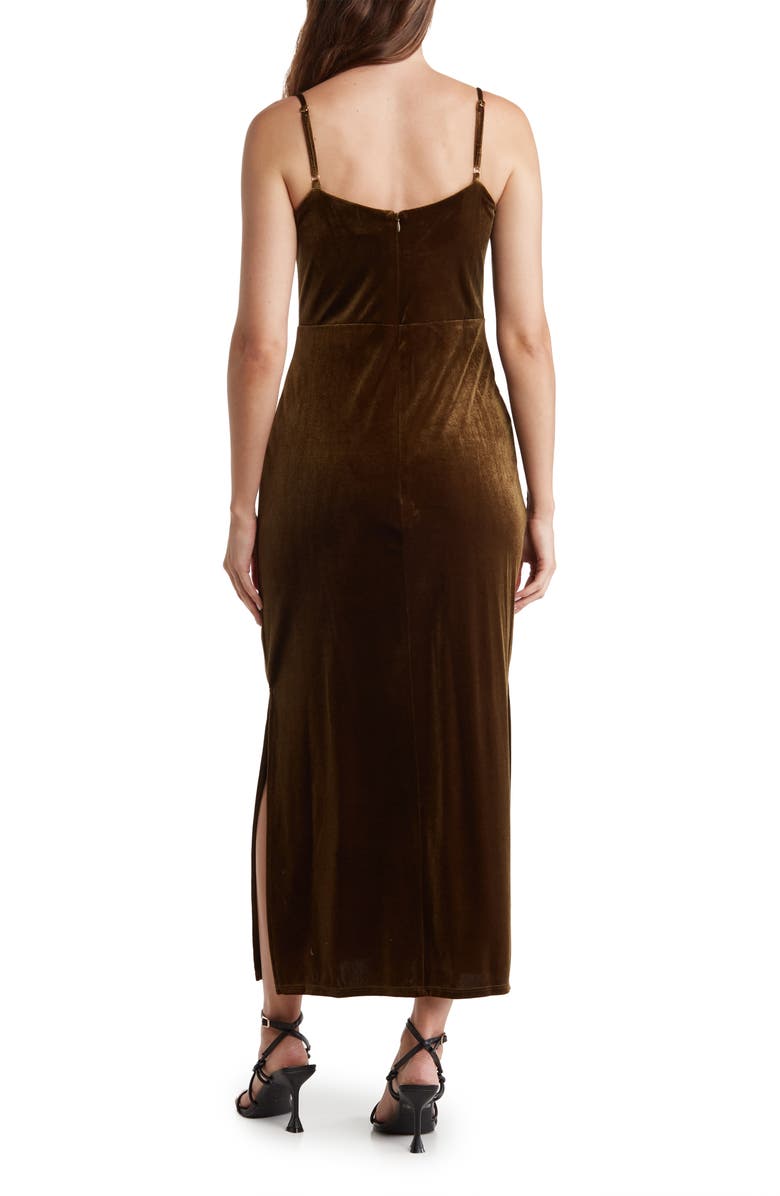 taylor brown velvet dress Neeka Brown Velvet Twisted Asymmetric Maxi Dress – Club L London main image 0