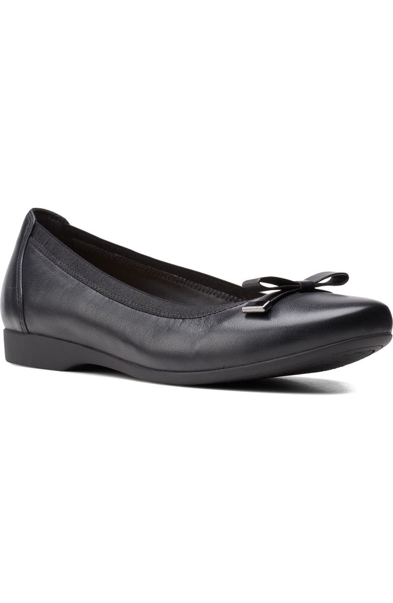 Clarks<sup>®</sup> Un Darcey Bow Flat, Main, color,