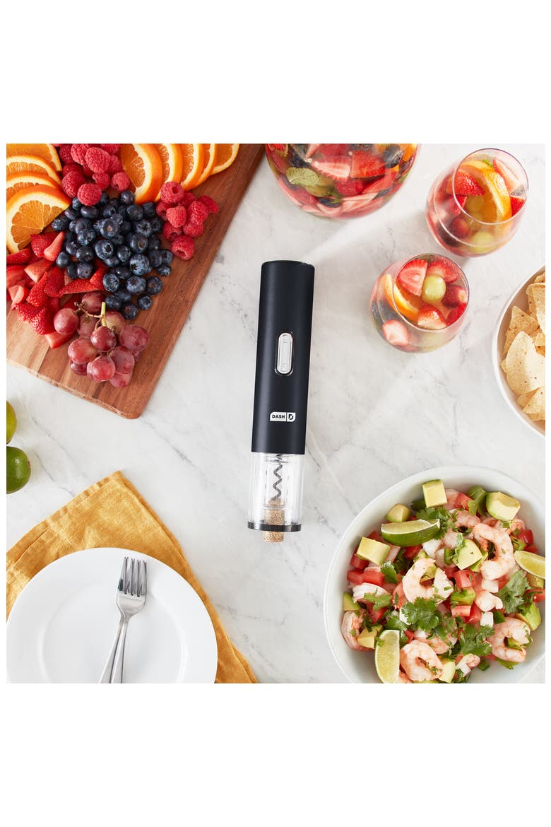 Serve & Preserve Electric Wine Set, Alternate, color, BLACK