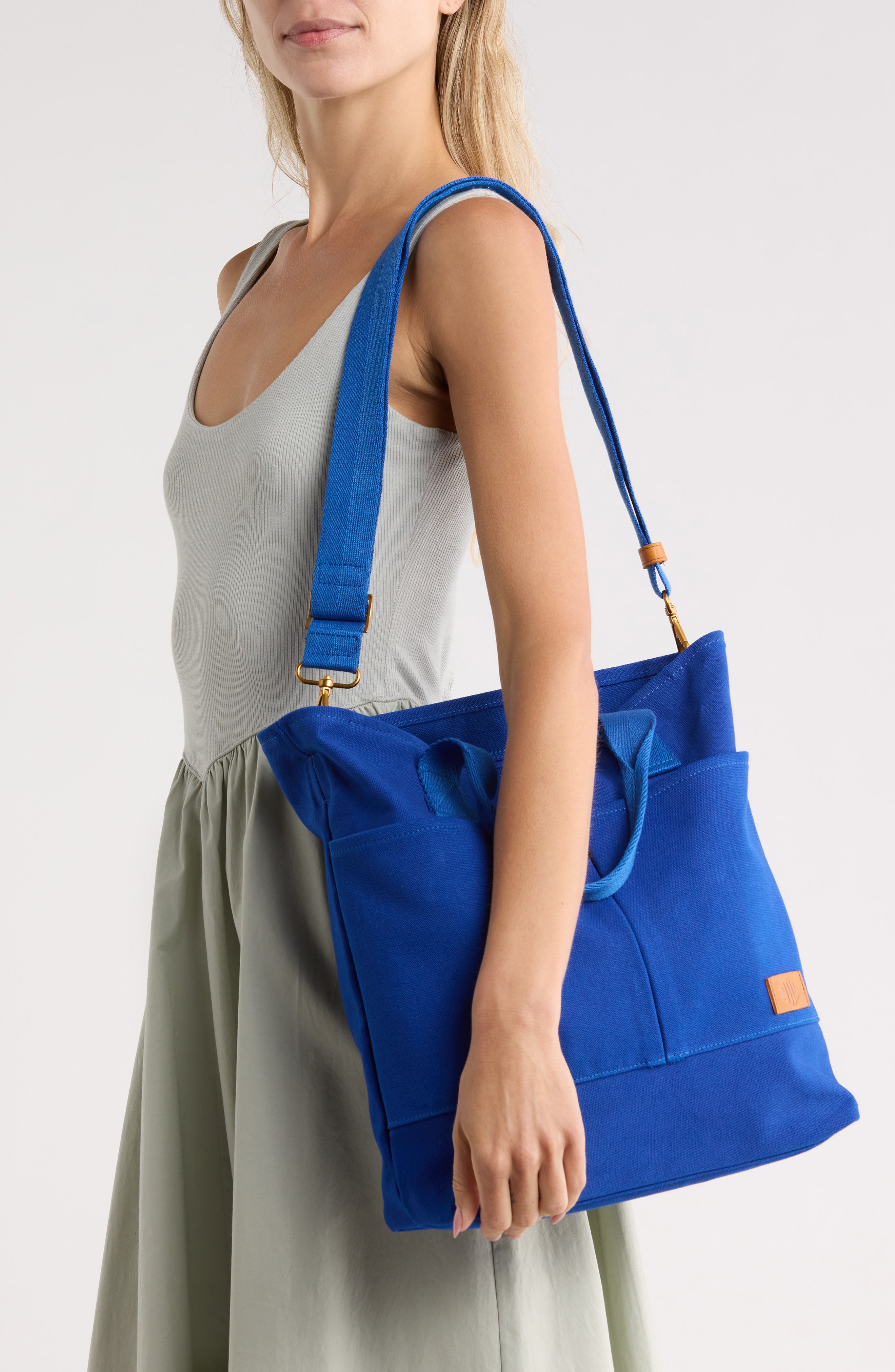 Ayla Tote, Alternate, color, ROYAL