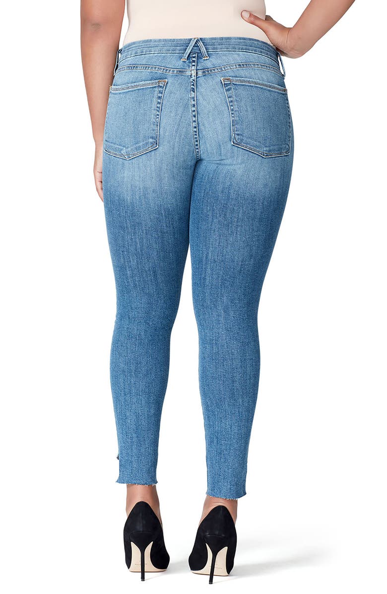 Good American Good Mama The Honeymoon Low Rise Cascade Hem Maternity Skinny Jeans, Alternate, color,