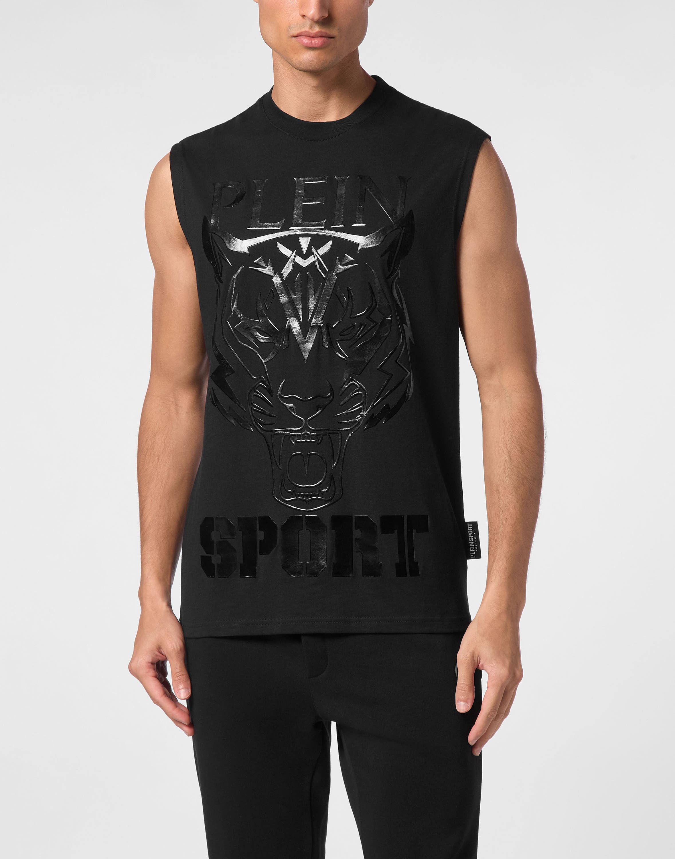selected black/black