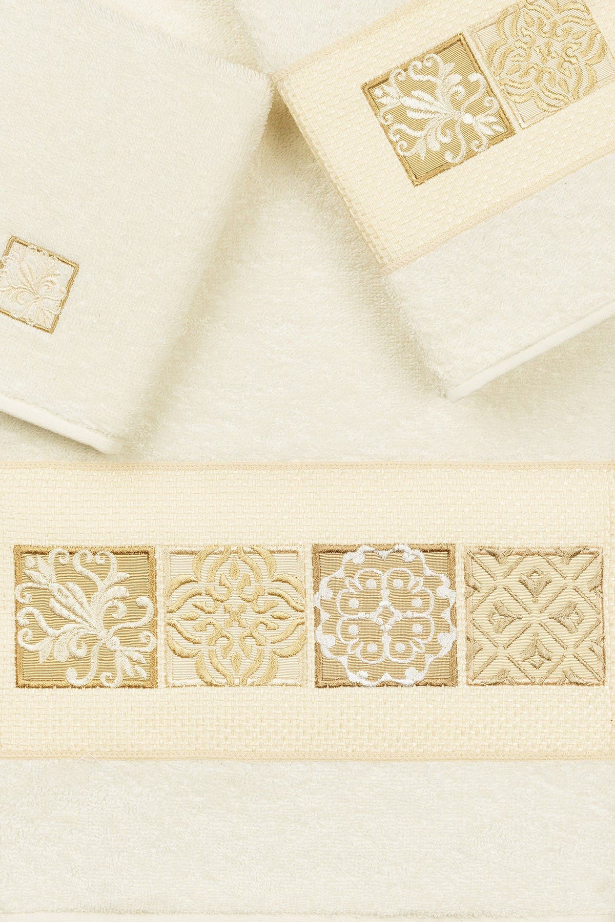 Linum Home Textiles Vivian 3-Piece Embellished Towel Set - Cream ...