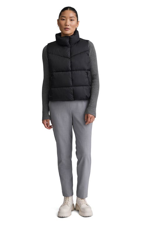 Nvlt Cire Crop Quilted Vest In Black