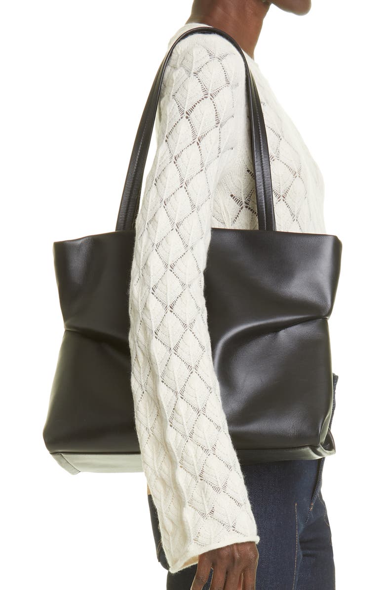 Chloé Judy Leather East/West Tote, Alternate, color,