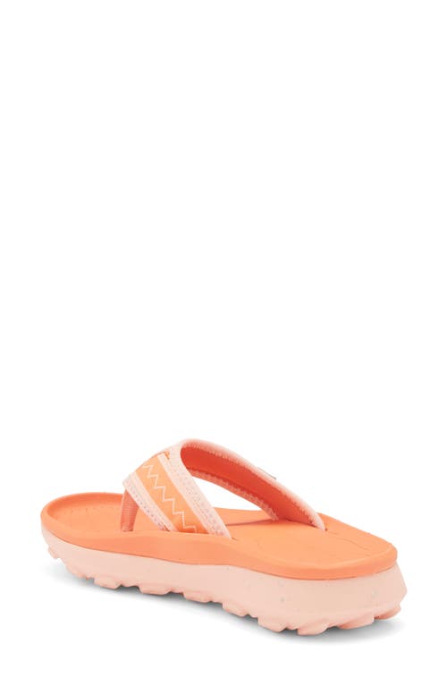 Merrell Hut Ultra Flip Flop In Melon/peach