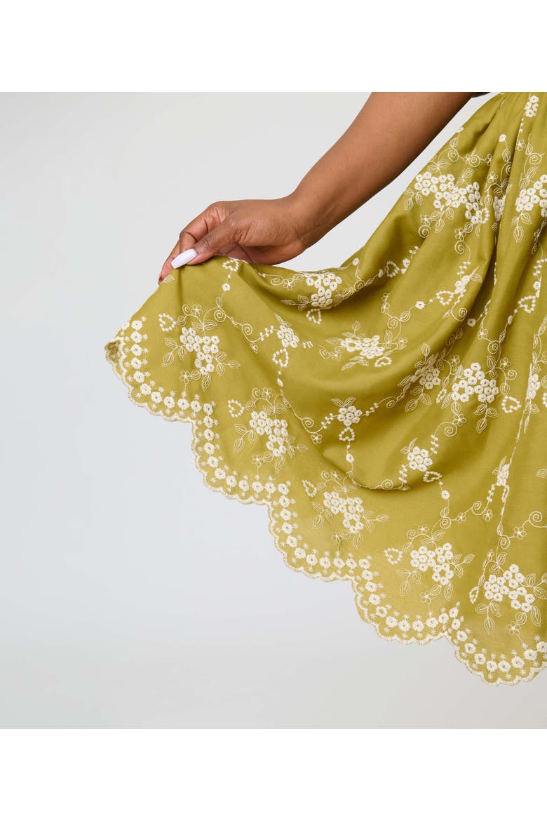 Plus Size 1950s Off The Shoulder Ruffle Swing Dress, Alternate, color, Green w/ Floral Print
