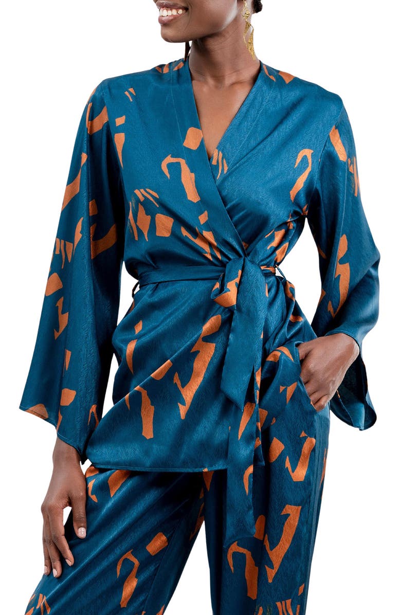 DIARRABLU Yraf Bracelet Sleeve Wrap Jacket, Main, color, 