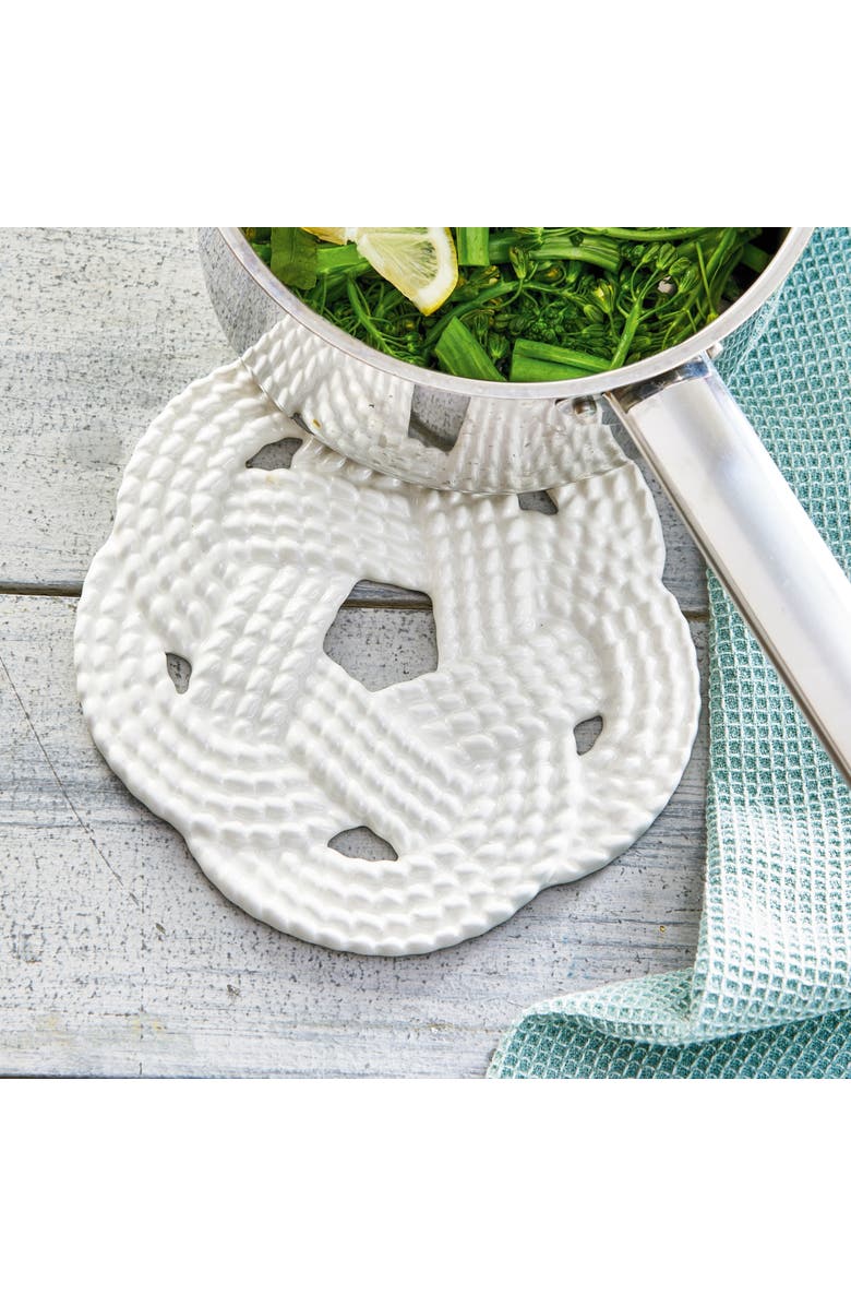 tag Rope Trivet Ivory Earthenware Summer, Alternate, color, Beige