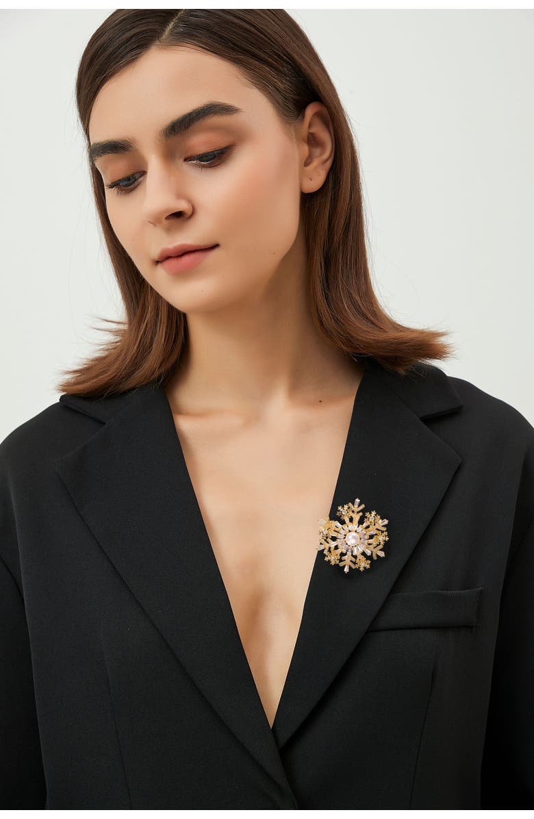 Classicharms Pavé Cubic Zirconia and Freshwater Pearl Snowflake Multi Way Brooch Pendant, Alternate, color, Gold