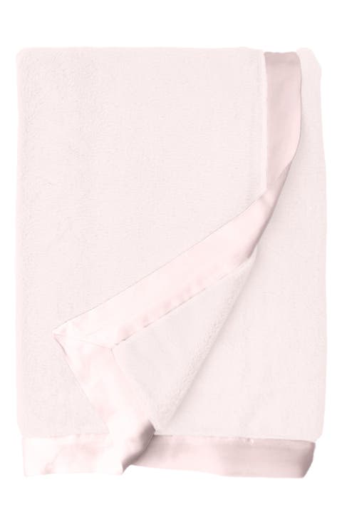Giraffe At Home Luxe™ Faux Fur Solid Throw