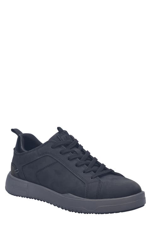 Donovan 04 Low Top Sneaker