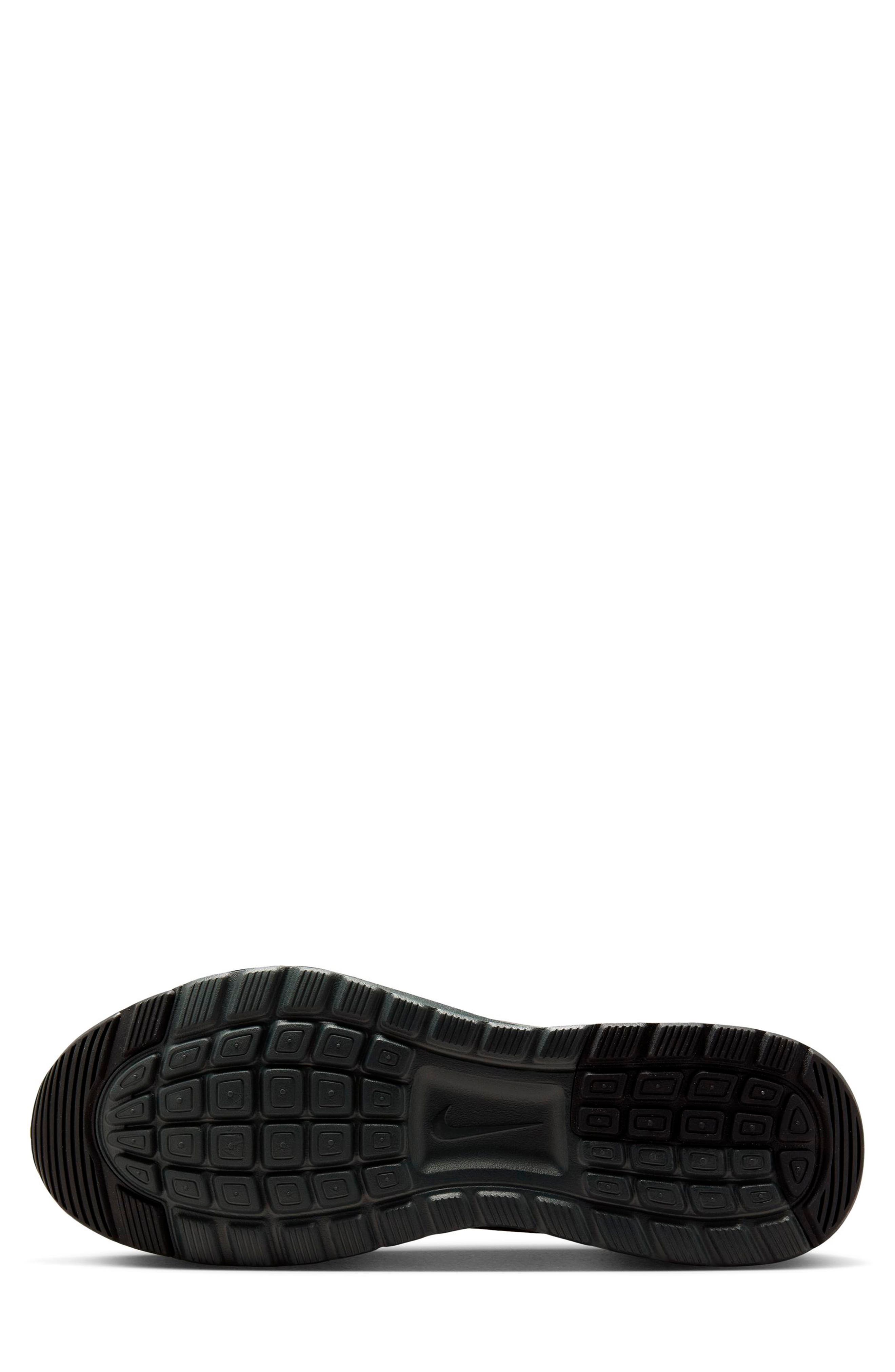 Air Max Nuaxis Sneaker, Alternate, color, BLACK/ UNIVERSITY RED