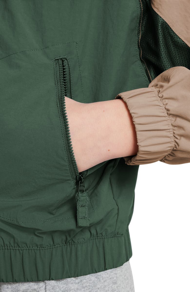 Nike Kids' Sportswear Amplify Woven Jacket, Alternate, color, 