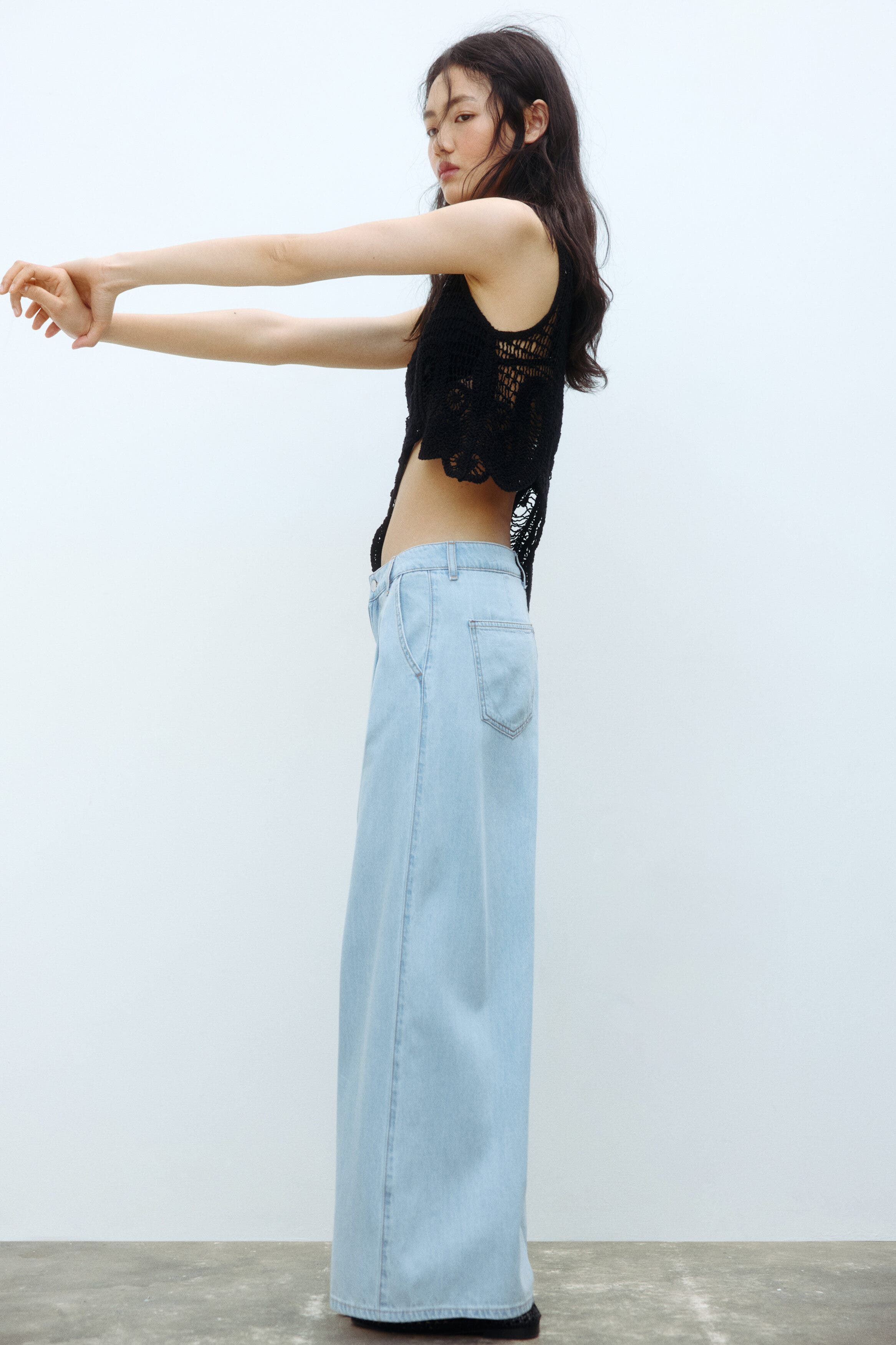 Wide Regular Waist Jeans - image 4