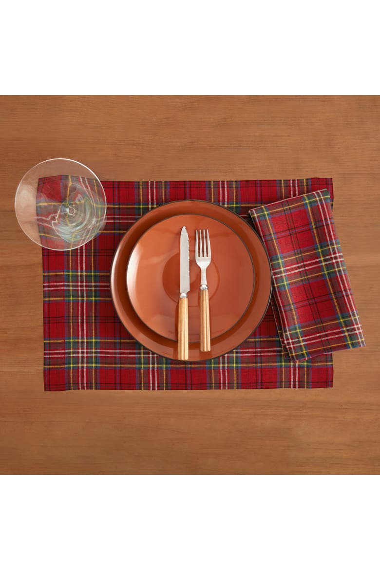 Linen Dinner Napkins Set of 4, 20 x 20" - Classic Tartan Plaid, Alternate, color, Red