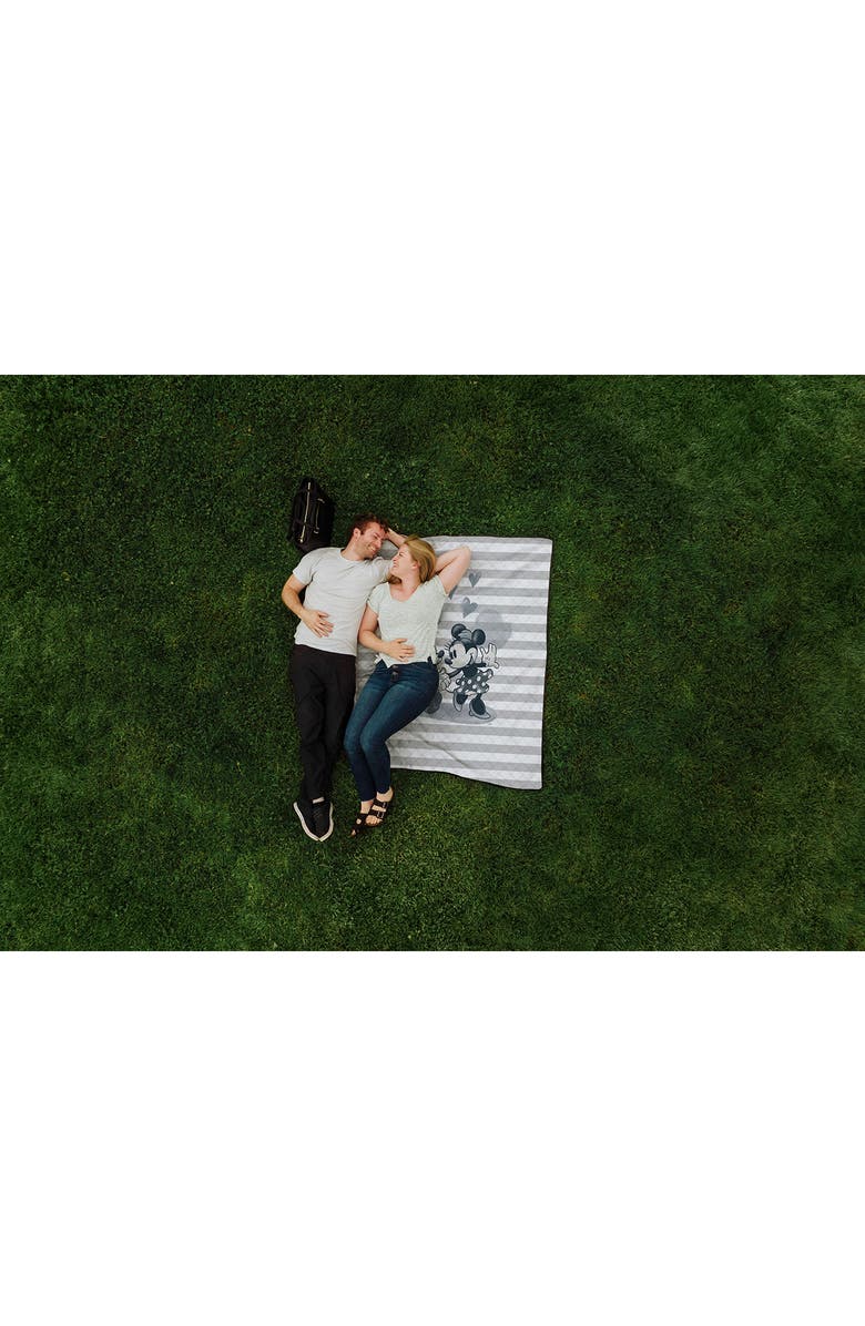 Picnic Time Mickey & Minnie Mouse Polar Fleece Blanket Bag, Alternate, color, Black