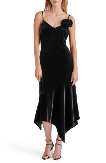 Steve Madden Lucille Rosette Detail Asymmetric Velvet Dress In Black