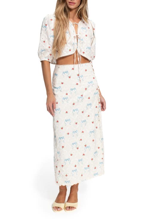 Cherish Salen Tie Front Crop Top