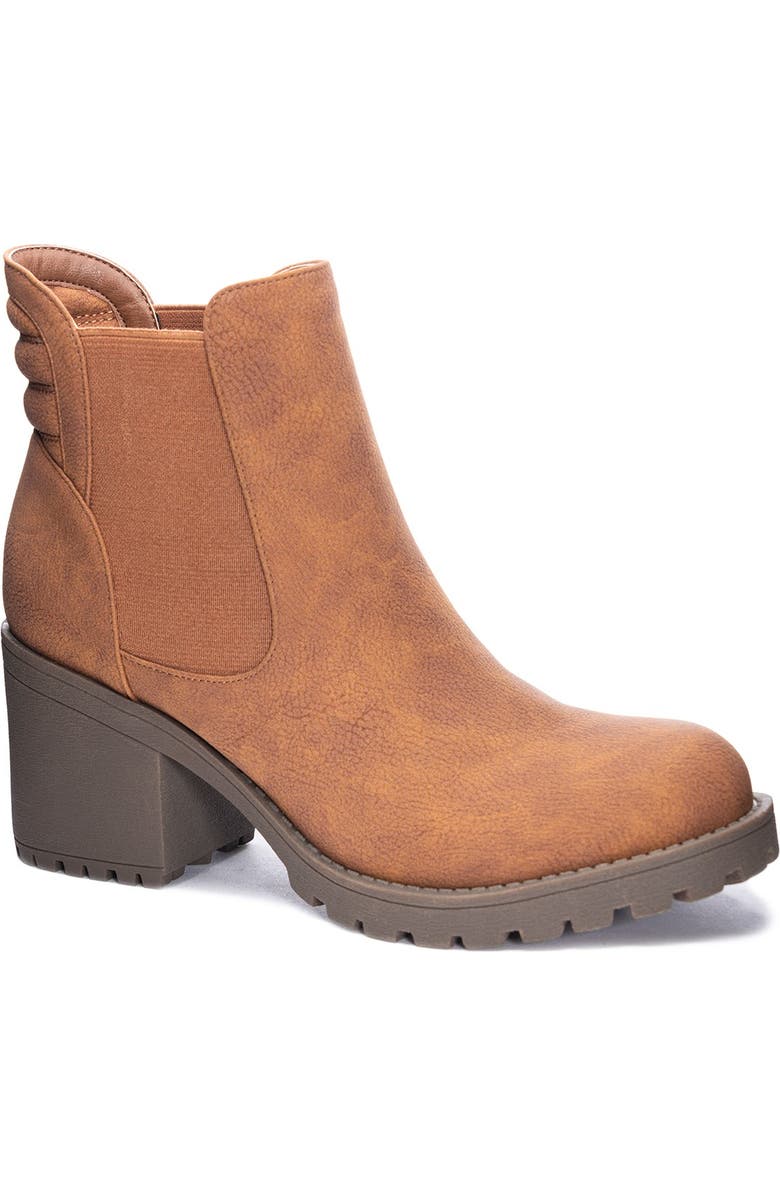 Dirty Laundry Levi Lug Sole Chelsea Boot, Main, color,