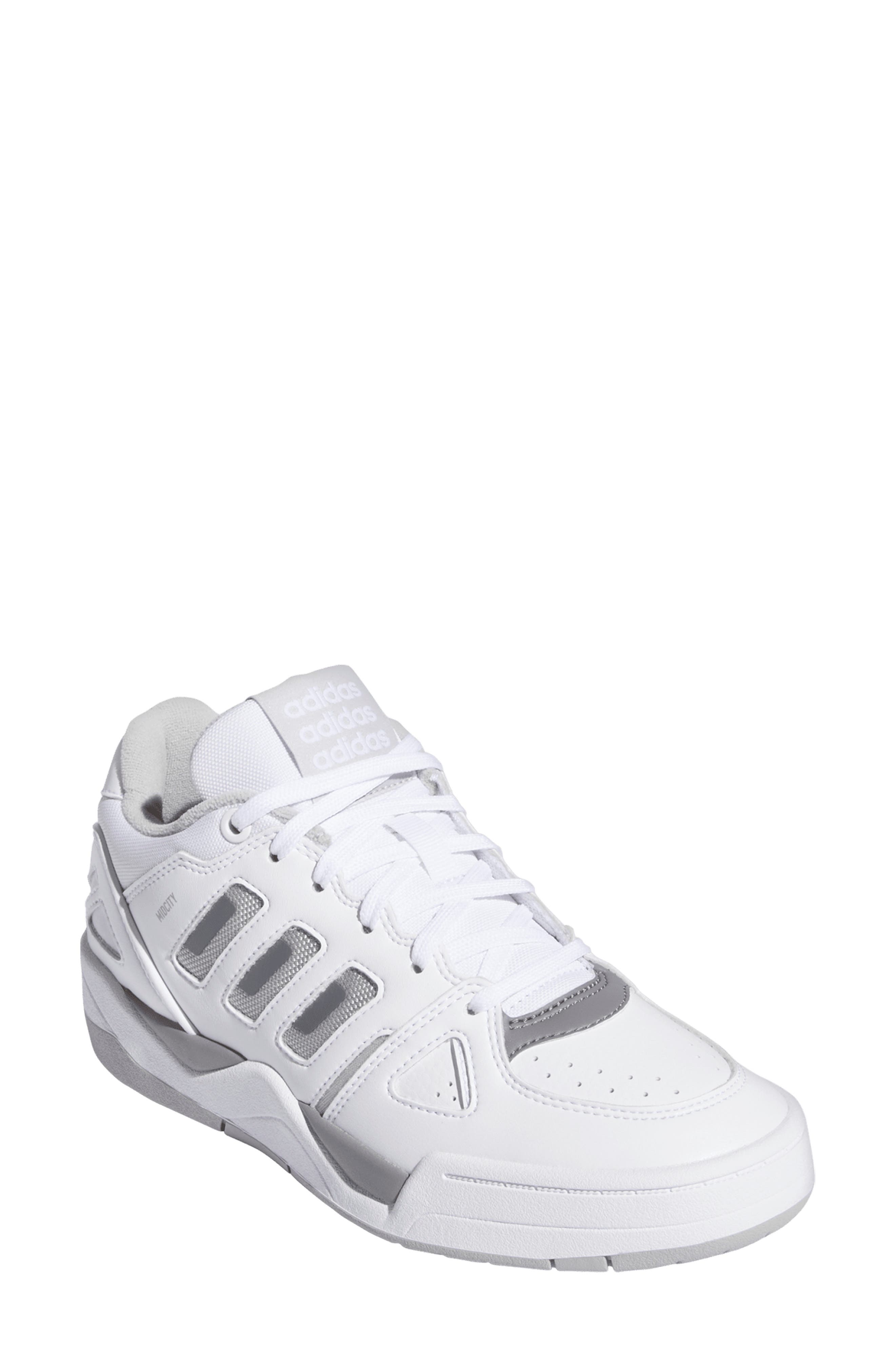 adidas Midcity Low Sneaker