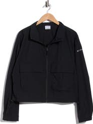 Columbia Paracutie Cropped Cargo Windbreaker