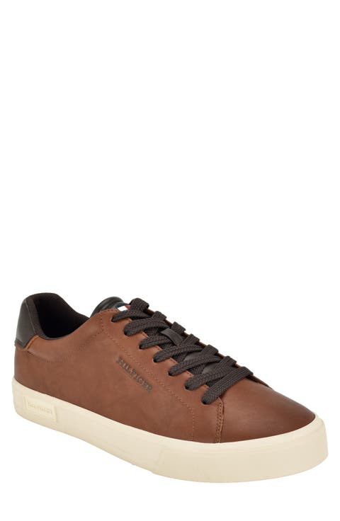 Rawly Low Top Sneaker