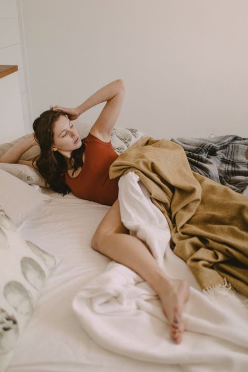 Evangeline Simple Blankets