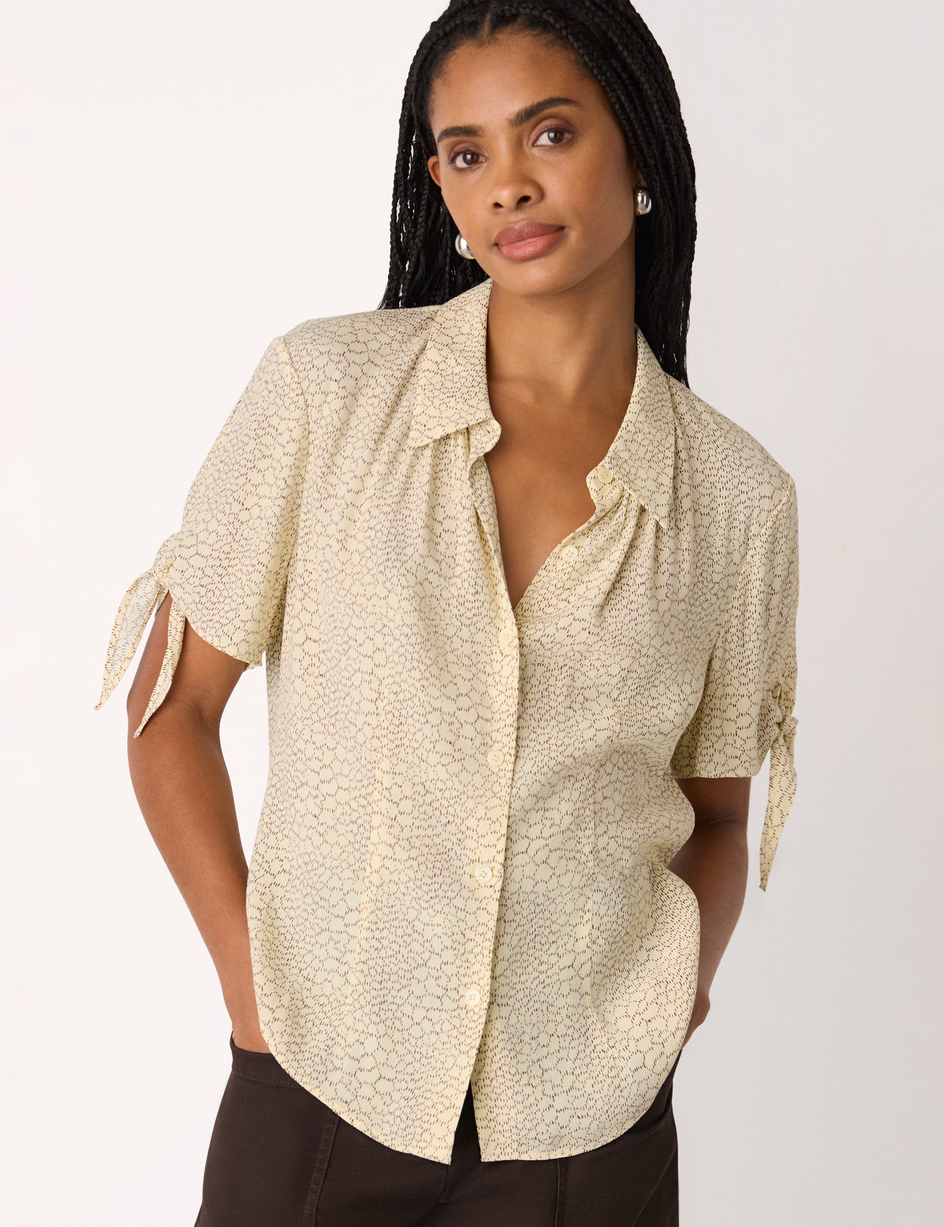 Dashed Marks Tie Sleeve Shirt