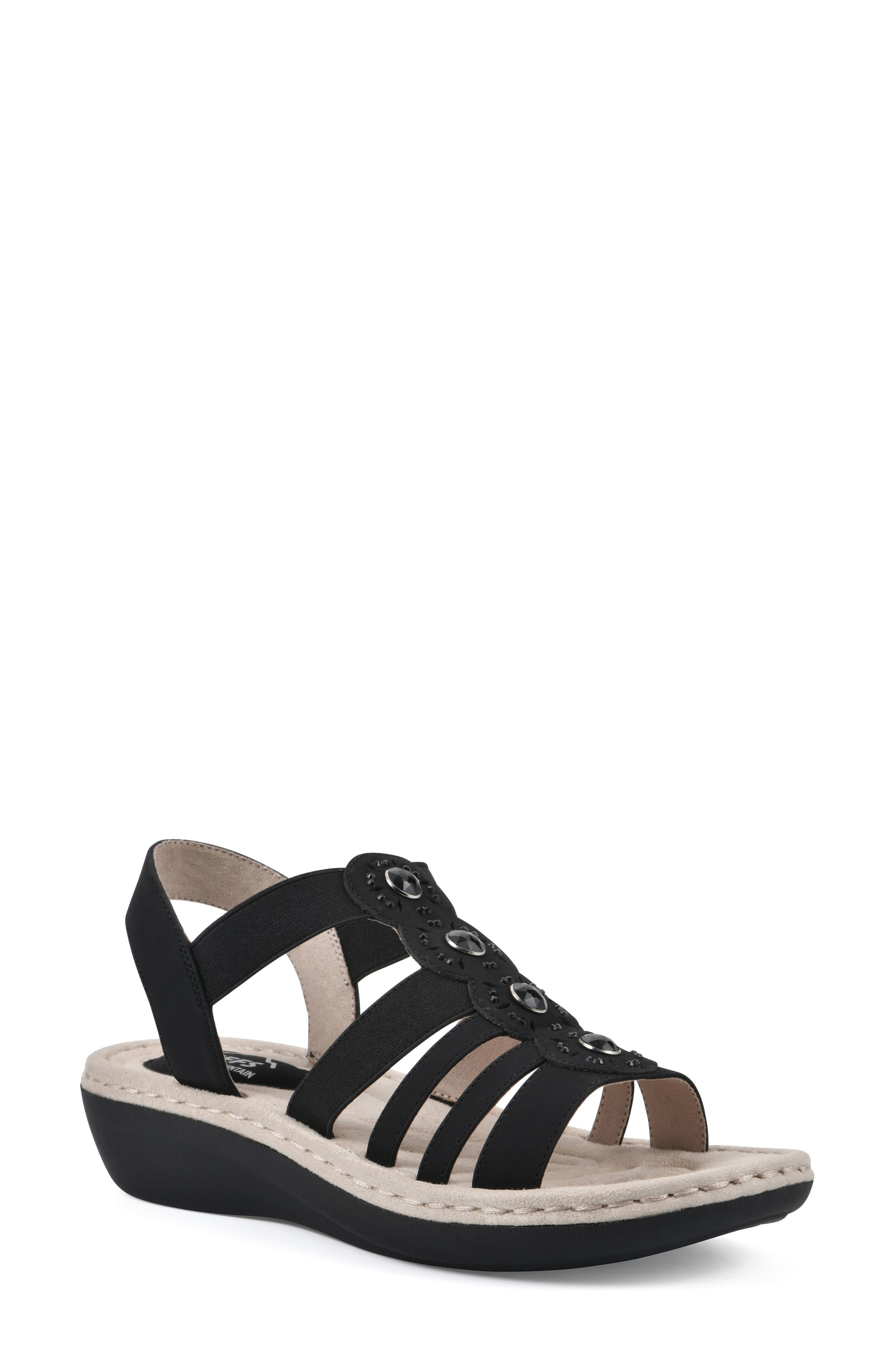 CLIFFS BY WHITE MOUNTAIN Camryn Strappy Wedge Sandal